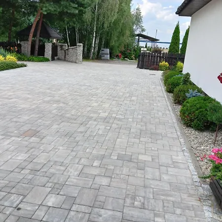 בית אירוח Zacisze Rozalin (Pruszkow)