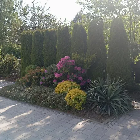 בית אירוח Zacisze Rozalin (Pruszkow)